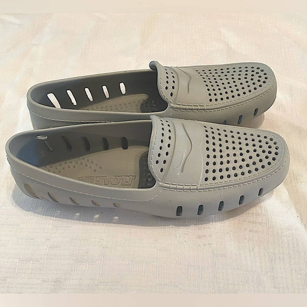 Floafers Gray White Size 10